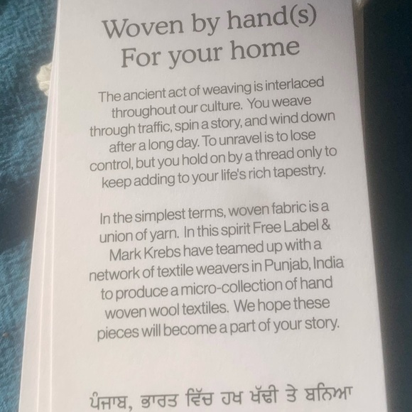 Chunky wool scarf! Handwoven and fair trade. - Picture 9 of 11